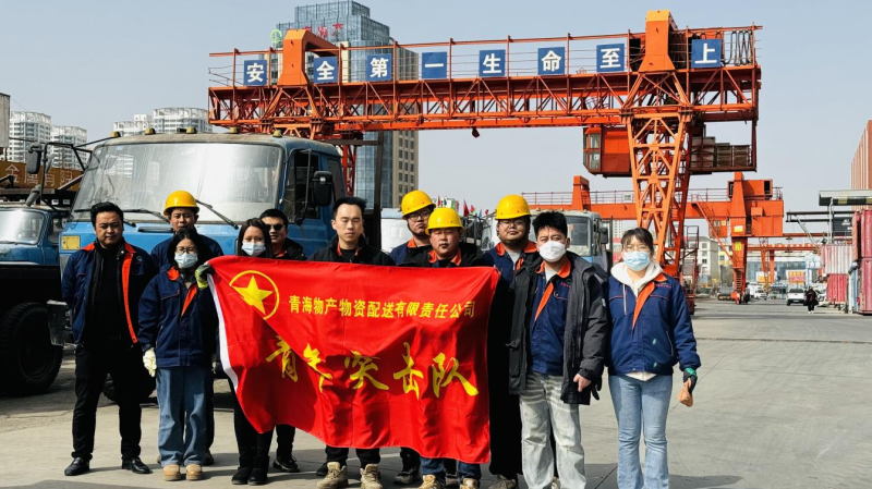 學雷鋒 樹新風 清潔進班組&mdash;&mdash;物產配送公司團支部開展主題團日活動