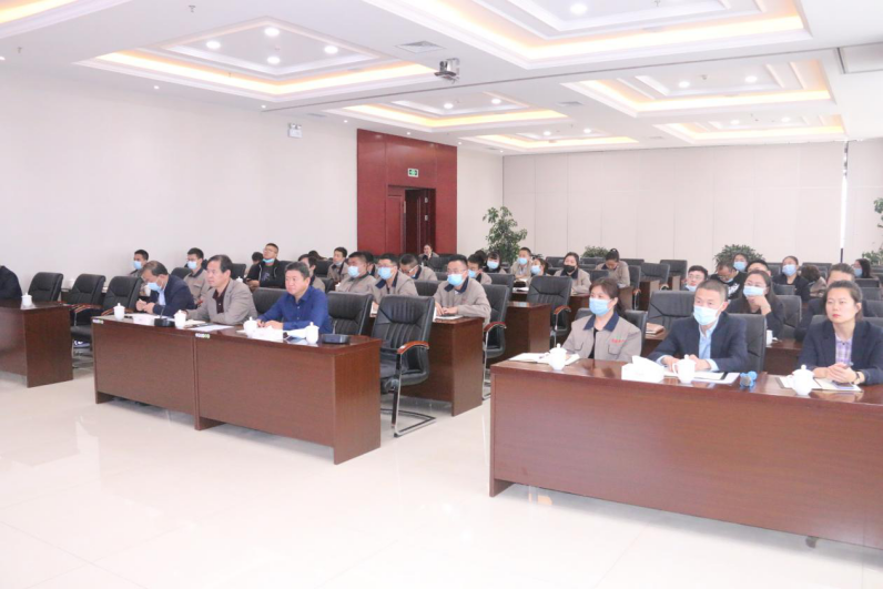 重學習、強隊伍、促發(fā)展――朝物開投公司舉辦網(wǎng)絡貨運知識培訓講座